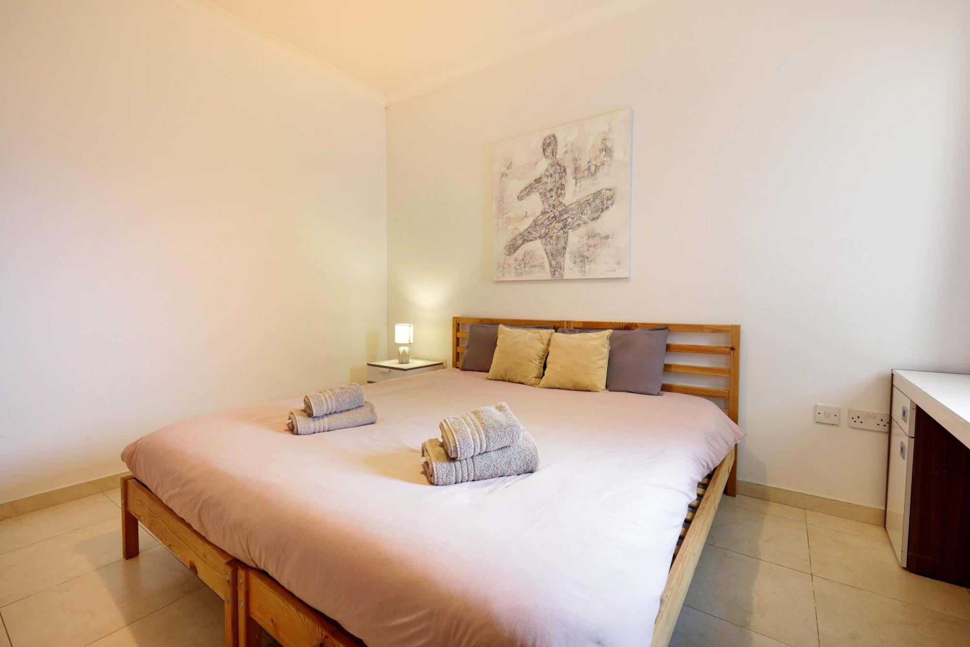 Modern 3Br Stylish & Spacious Apartment - Close To Sliema Promenade Gzira Экстерьер фото