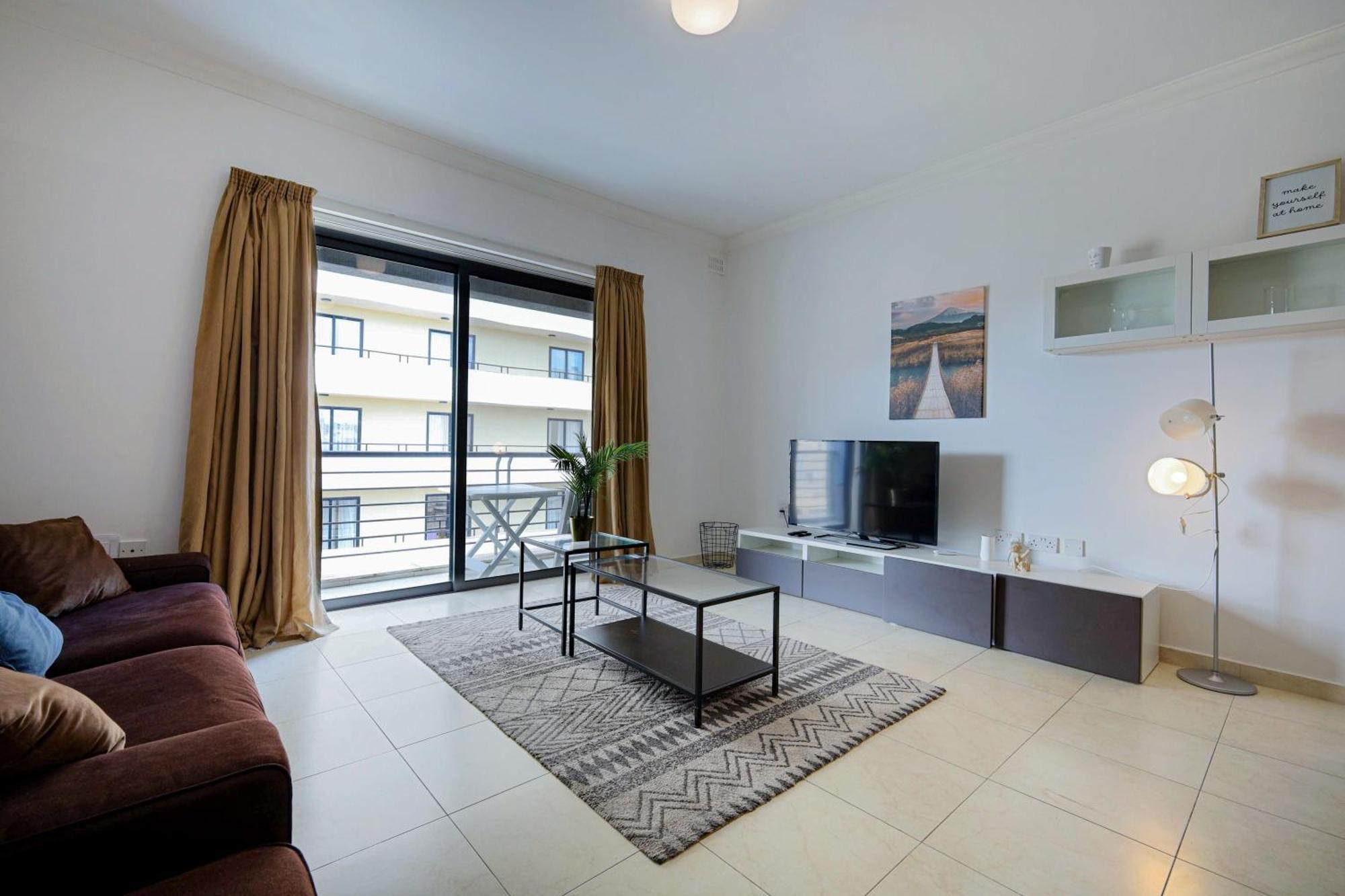 Modern 3Br Stylish & Spacious Apartment - Close To Sliema Promenade Gzira Экстерьер фото