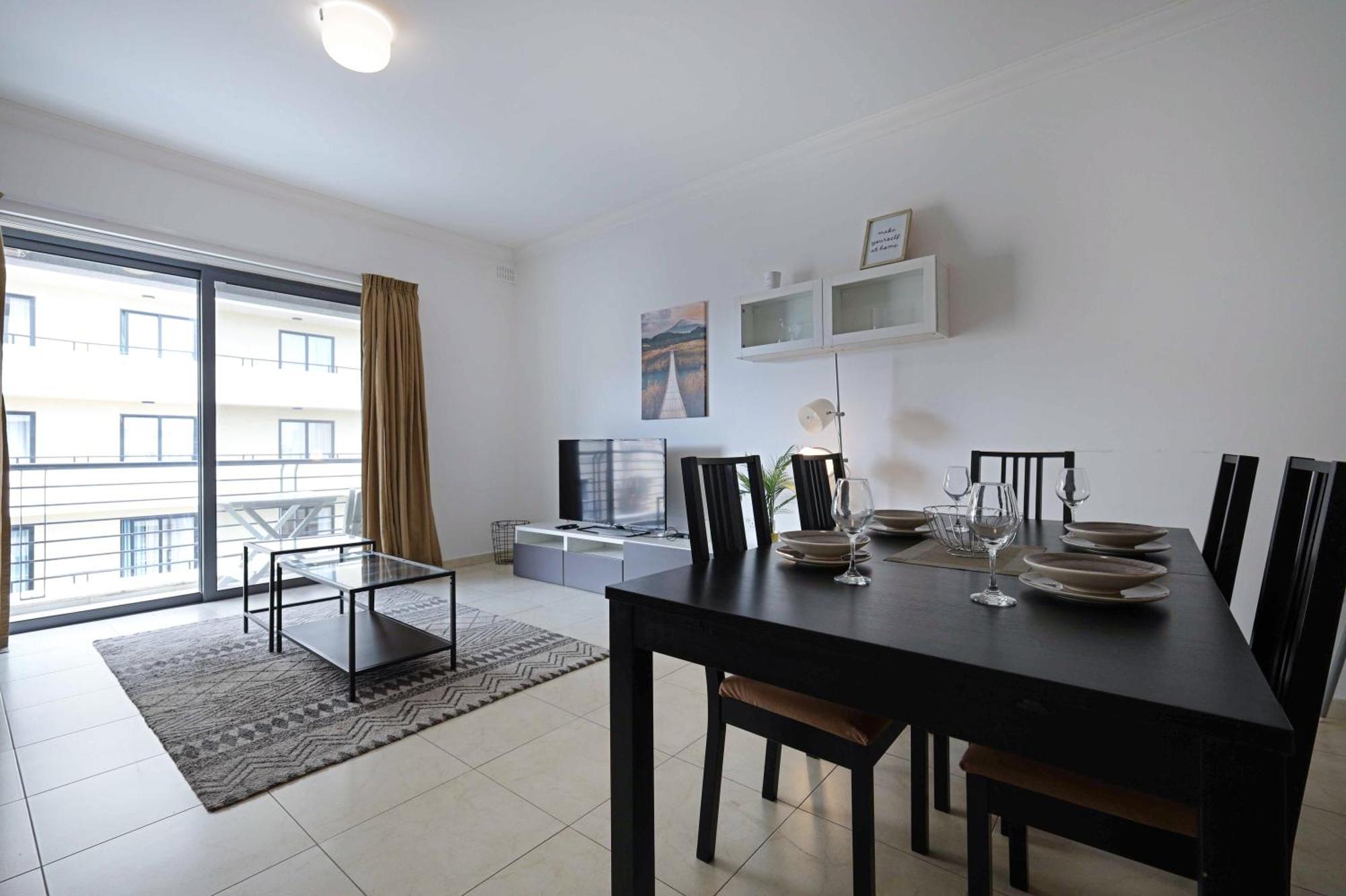 Modern 3Br Stylish & Spacious Apartment - Close To Sliema Promenade Gzira Экстерьер фото