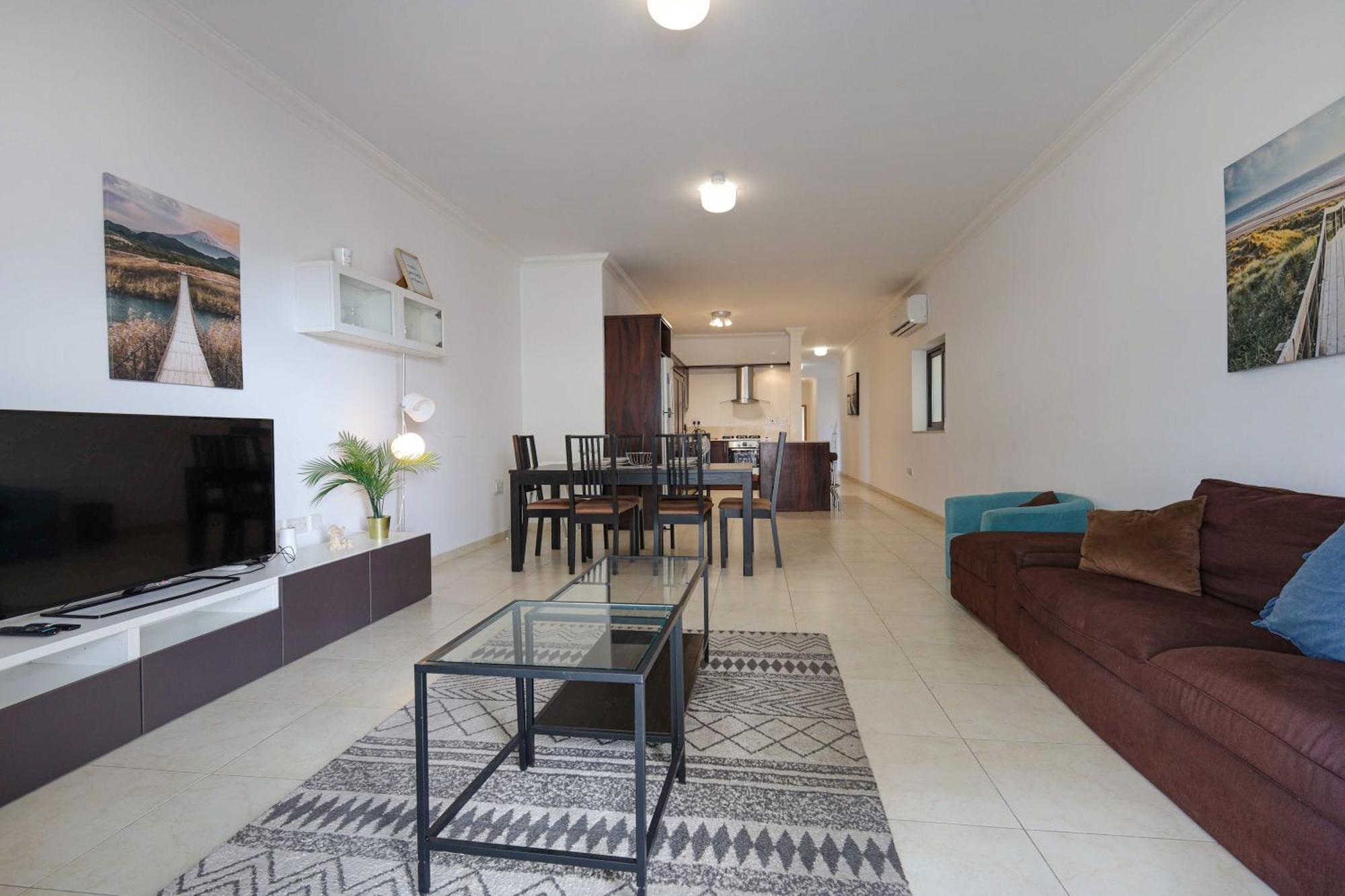 Modern 3Br Stylish & Spacious Apartment - Close To Sliema Promenade Gzira Экстерьер фото